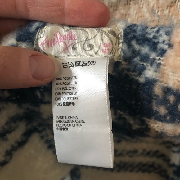 Free People Homecoming Plaid Fringe Blanket Scarf in Blue and Tan - Picture 3 of 4